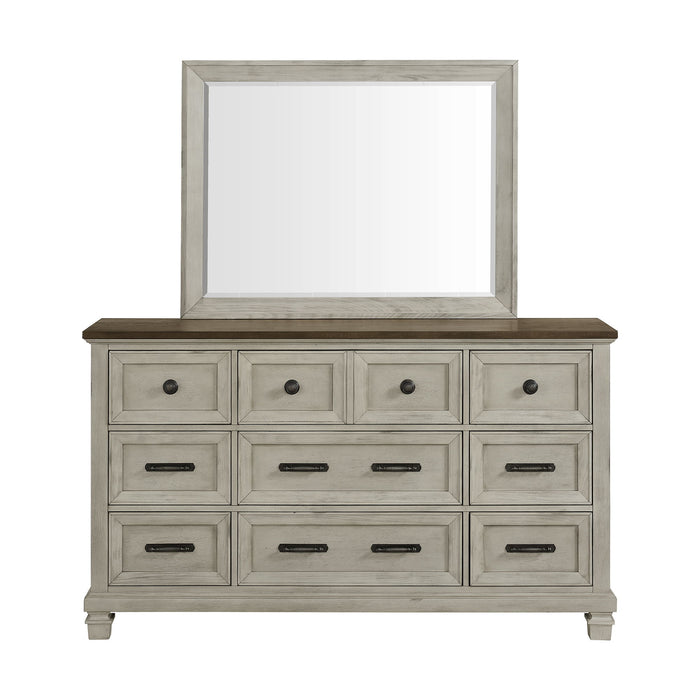 Farmington - 9 Drawer Dresser