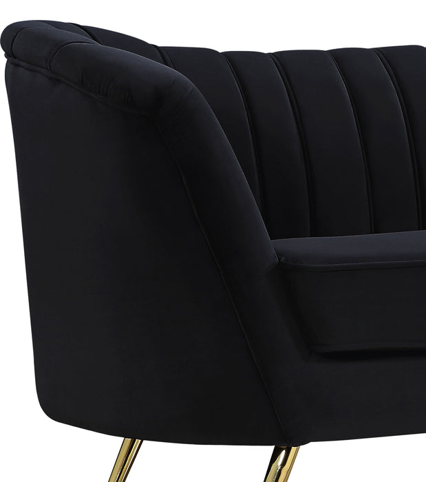 Margo - Loveseat