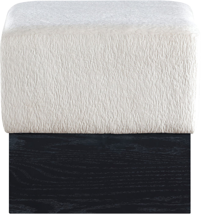 Havre - Ottoman / Stool With Black Base