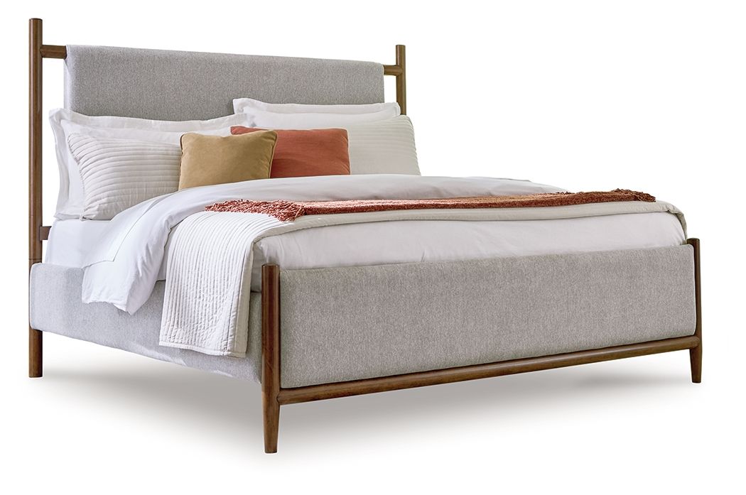 Lyncott - Upholstered Bed