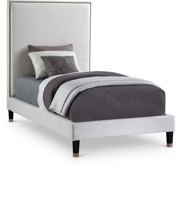 Harlie - Bed