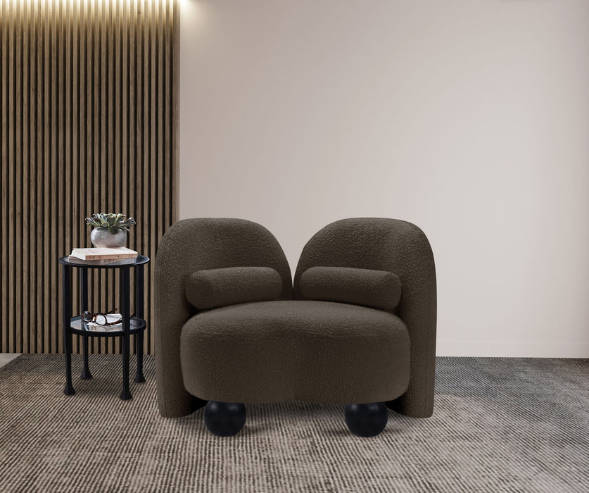 Daphne - Boucle Chair