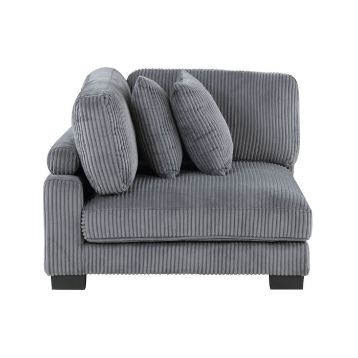 Traverse - Sectional With Ottoman