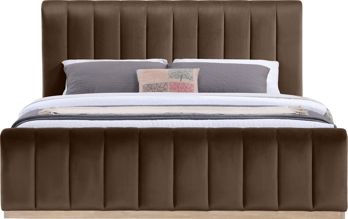 Amara - Velvet Bed