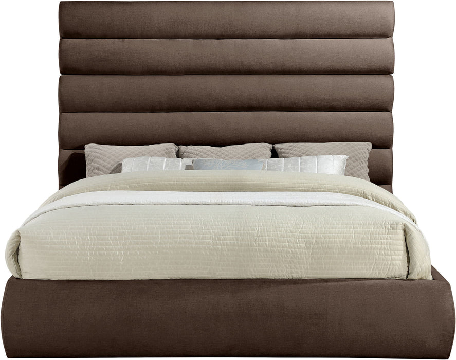 Adam - Chenille Fabric Bed With 70.5" Headboard