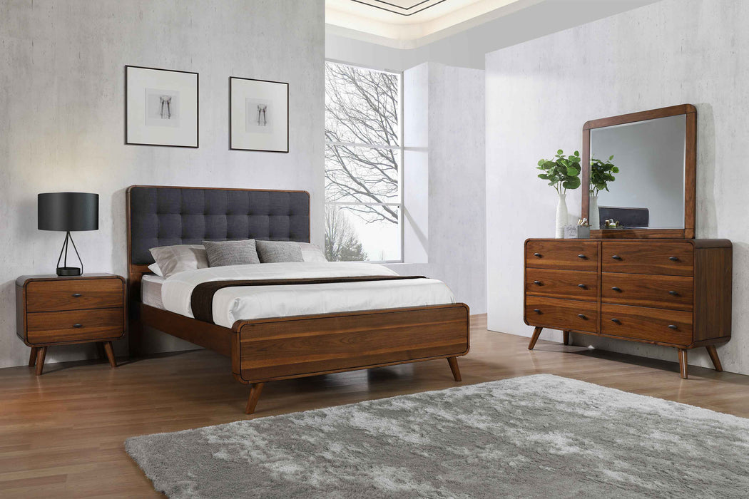 Robyn 4-piece Eastern King Bedroom Set Dark Walnut
