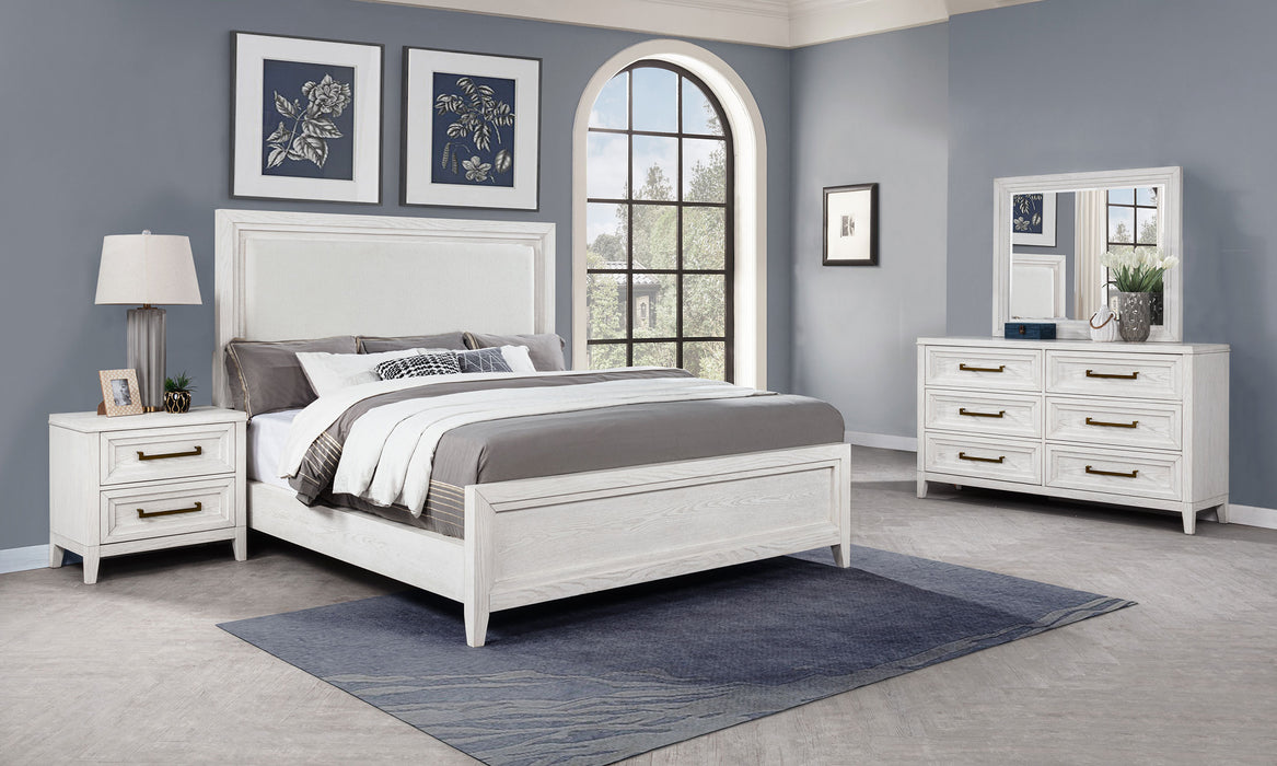 Marielle 4-piece Cal King Bedroom Set Distressed White