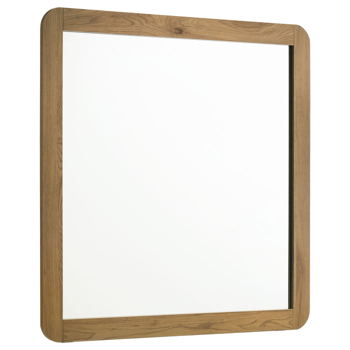 Bennett 5-piece Queen Bedroom Set Light Oak