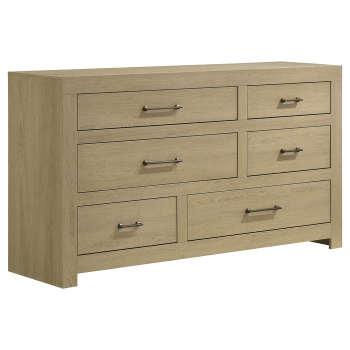 Hendricks 5-piece Eastern King Bedroom Set Light Oak