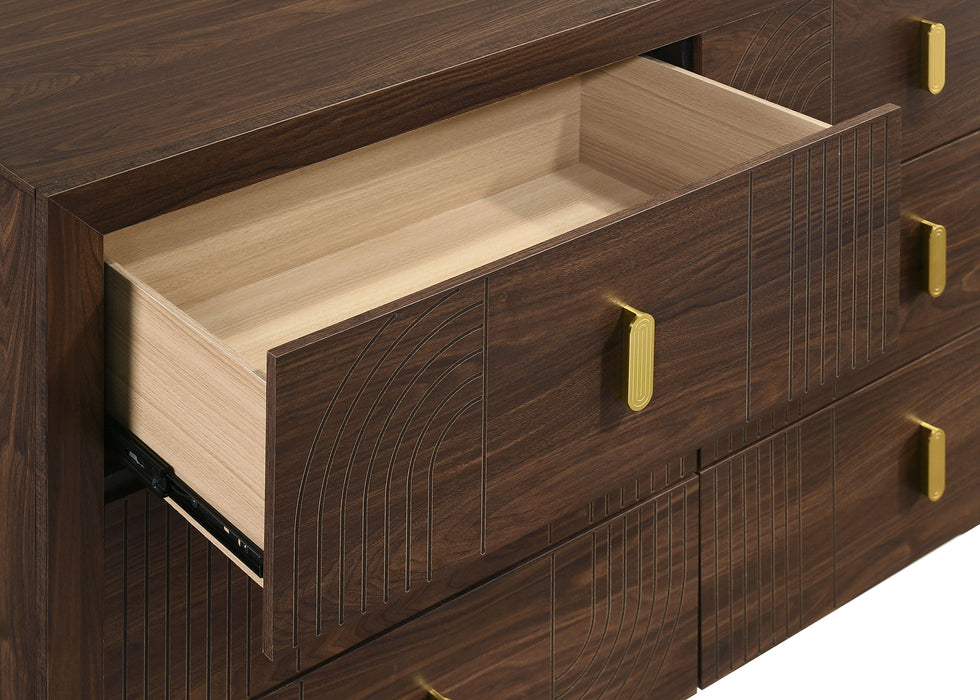 Etienne 4-piece Queen Bedroom Set Walnut